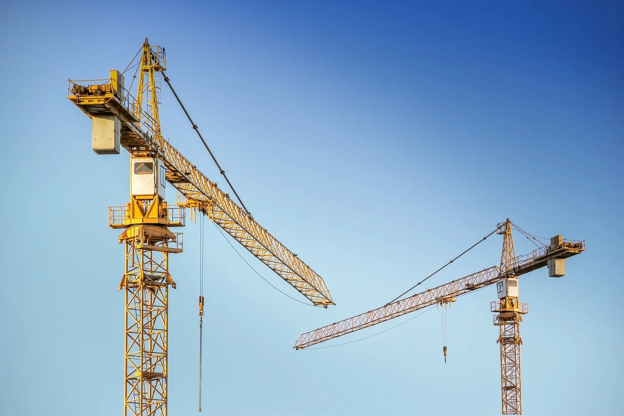Ventajas de utilizar vallas metálicas en la construcción de carreteras